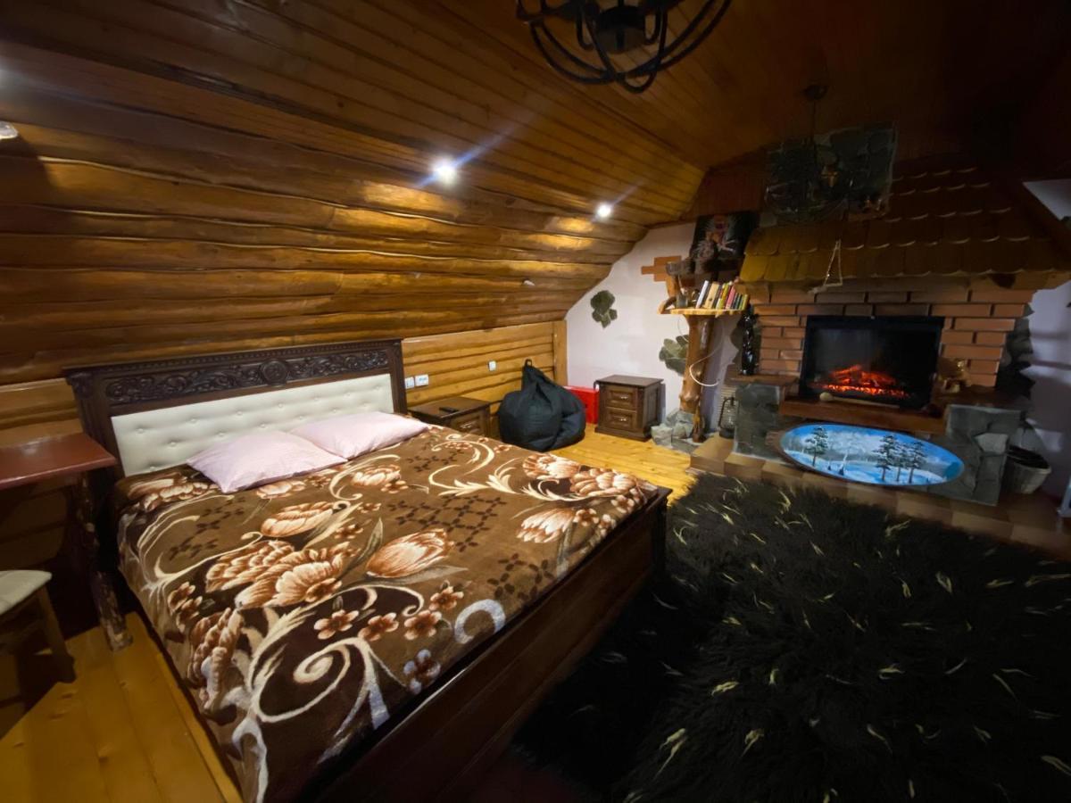 Appartement Vхаті à Slavsko Extérieur photo